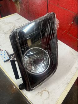 Ford mustang headlight