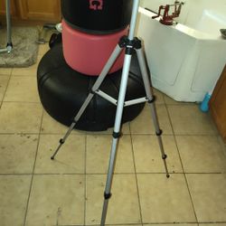 Tripod