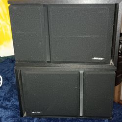 Bose 301 Series III Speakers – Pair – Tested & Sounds Great
 PRICE NEGOTIABLE