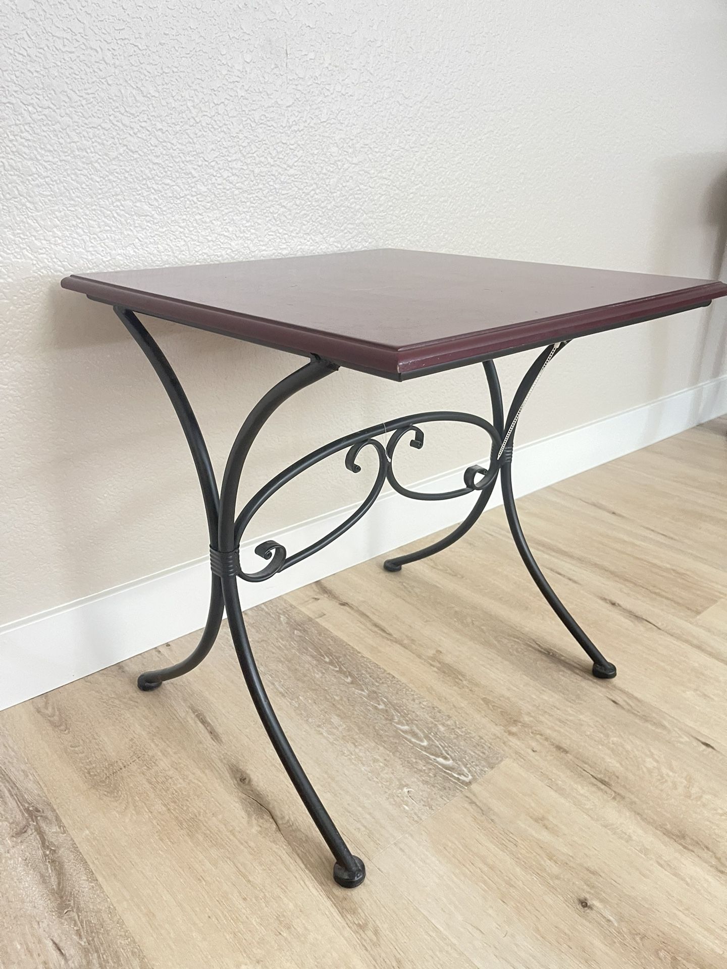 End table $25 ( Two End Tables )