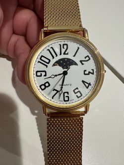 Quartz watch with (Speidel gold chain strap)
