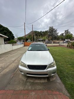 2005 Lexus IS 300