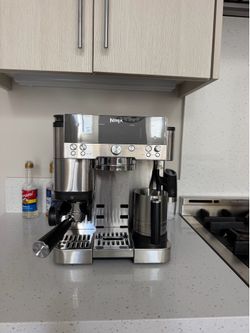Ninja cafe delux coffee maker