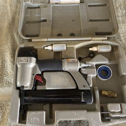 Porter Cable Brad Nailer With Case EXCELLENT 