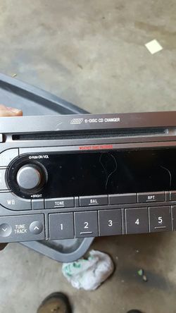 Subaru Forester CD player
