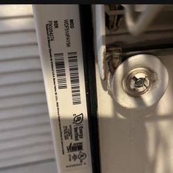 Dishwasher Whirlpool. Working Condition 