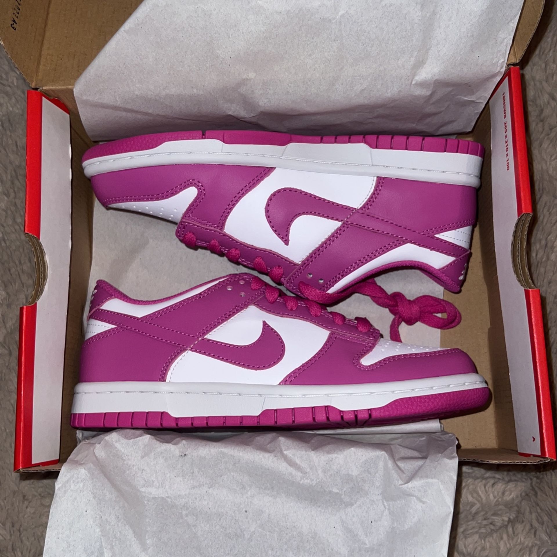 Nike Dunk Low Active Fuschia Size 4Y/5.5W