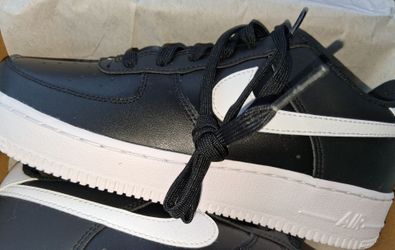 Men size 6.5..7