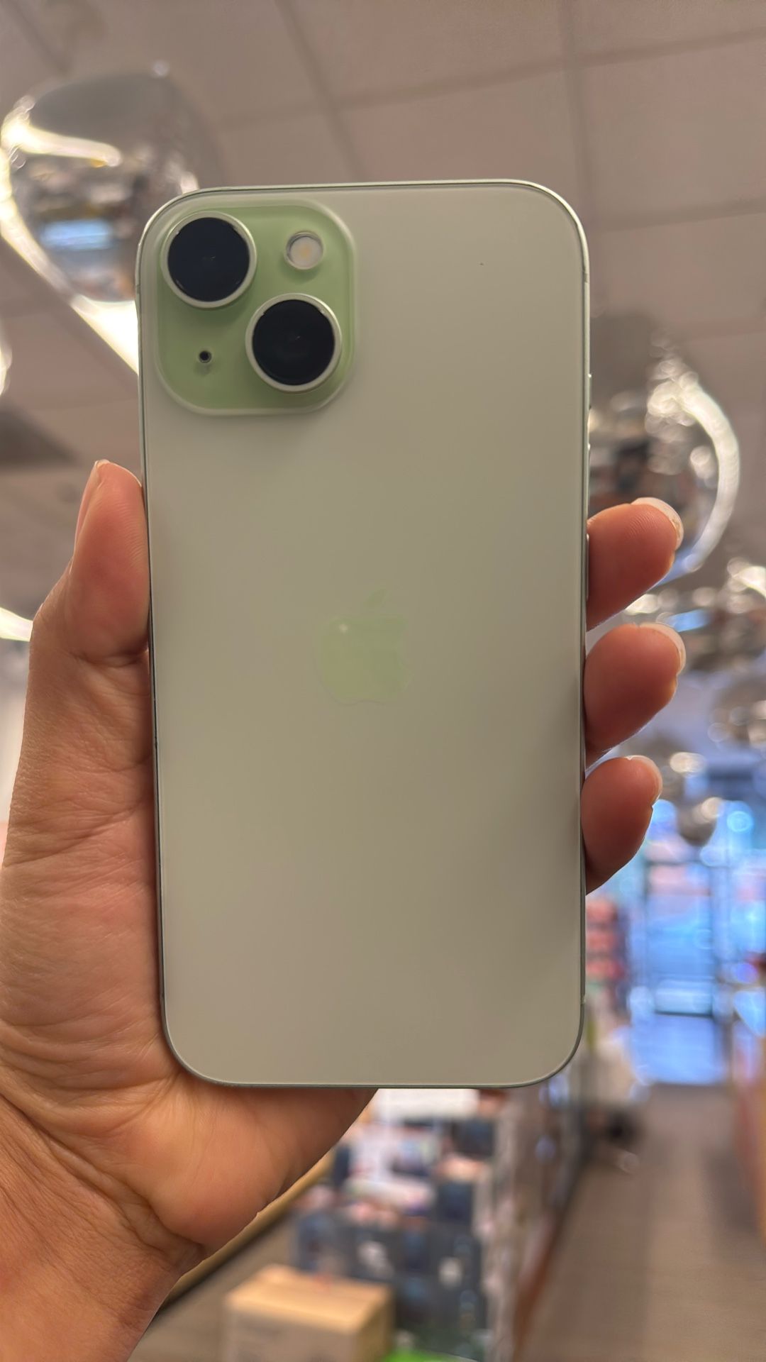 iPhone 15
