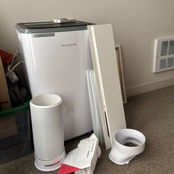 Frigidaire Portable Room Air Conditioner