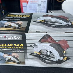 Circular Saw With Laser Guide