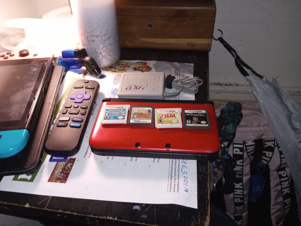 Nintendo 3D XL With Four Games And Charger