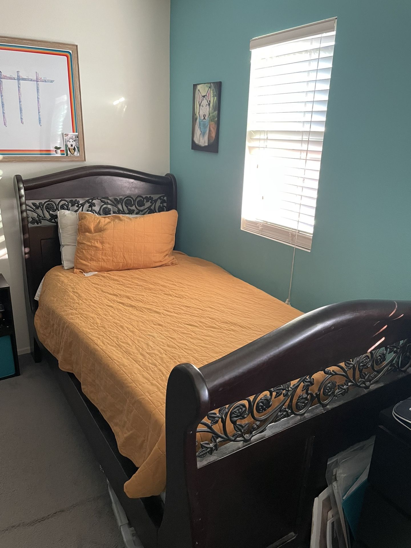 Twin Bed
