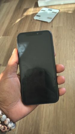 iPhone 11 GSM Unlocked AT&T/Cricket