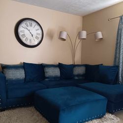 New Corner Couch For Sale Never Sate On 