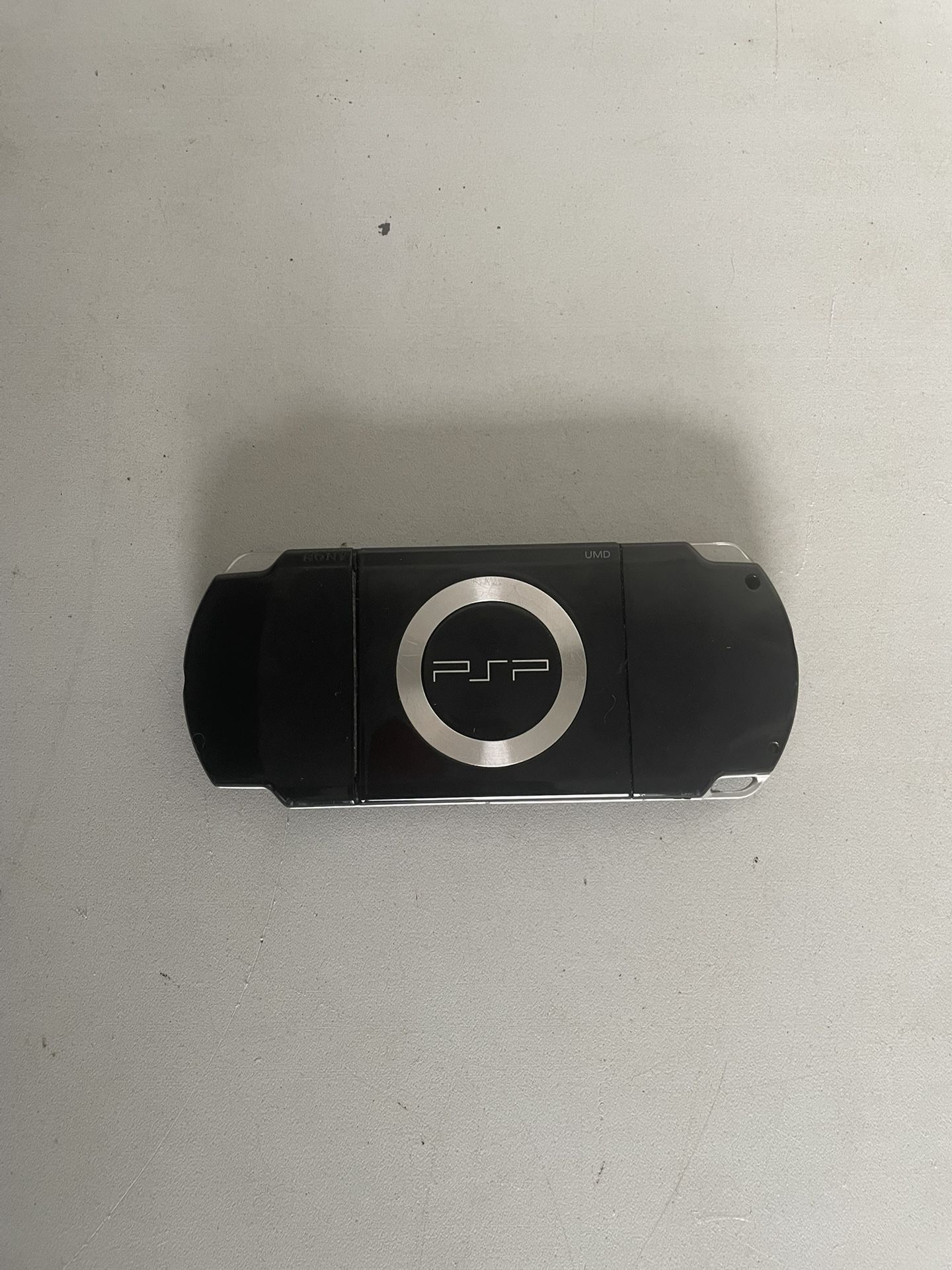 2 PSPs 1000 for Parts – $45