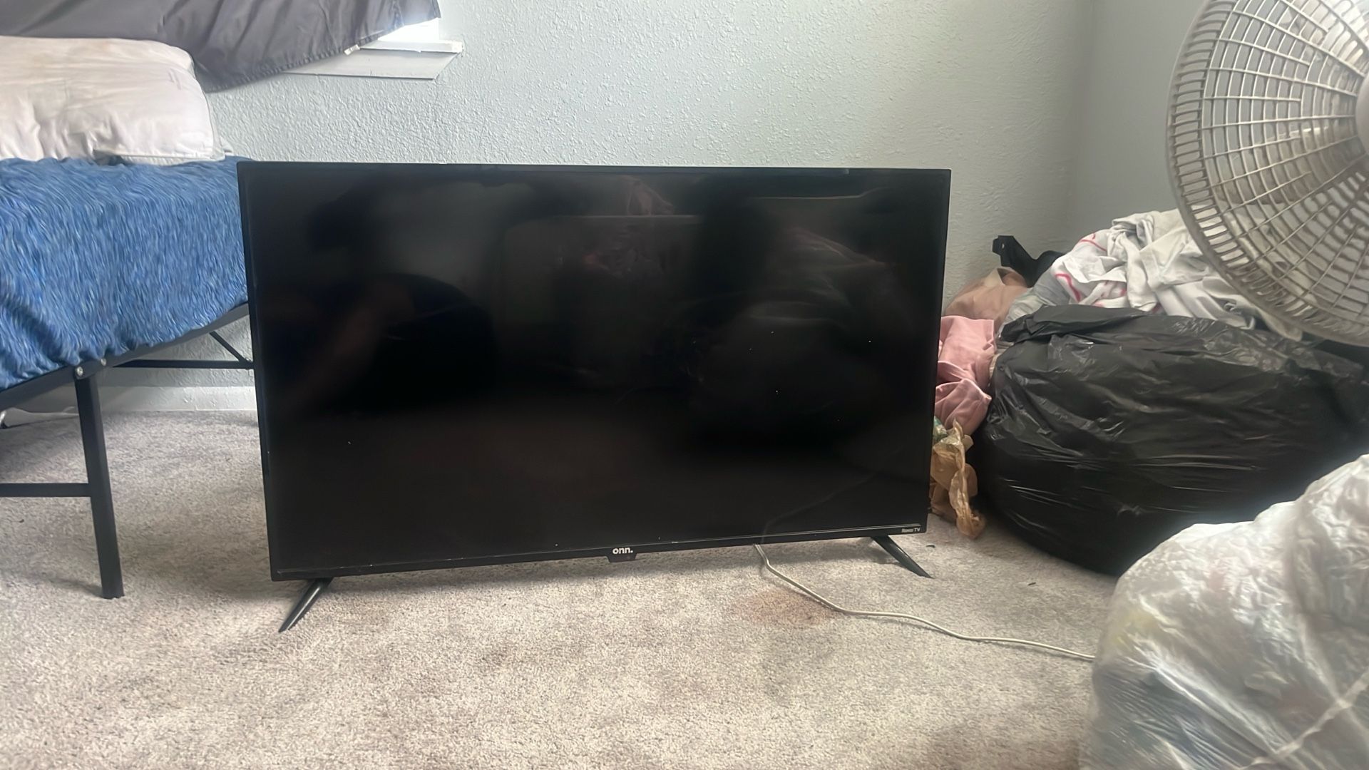 Onn 43inch Roku Tv