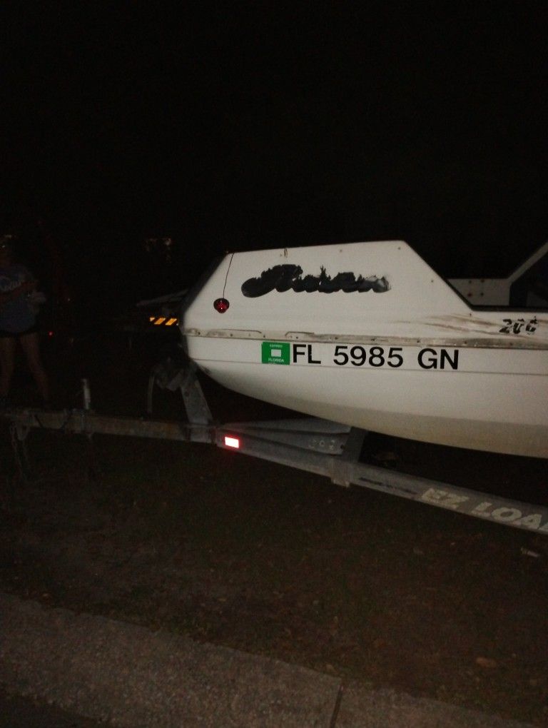 Boat E/Trailer 