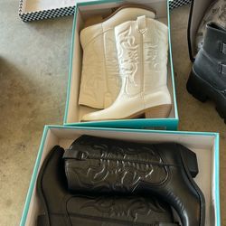 Boots 5 1/2