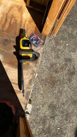Dewalt Chainsaw