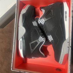 Air Jordan 4 Bred 