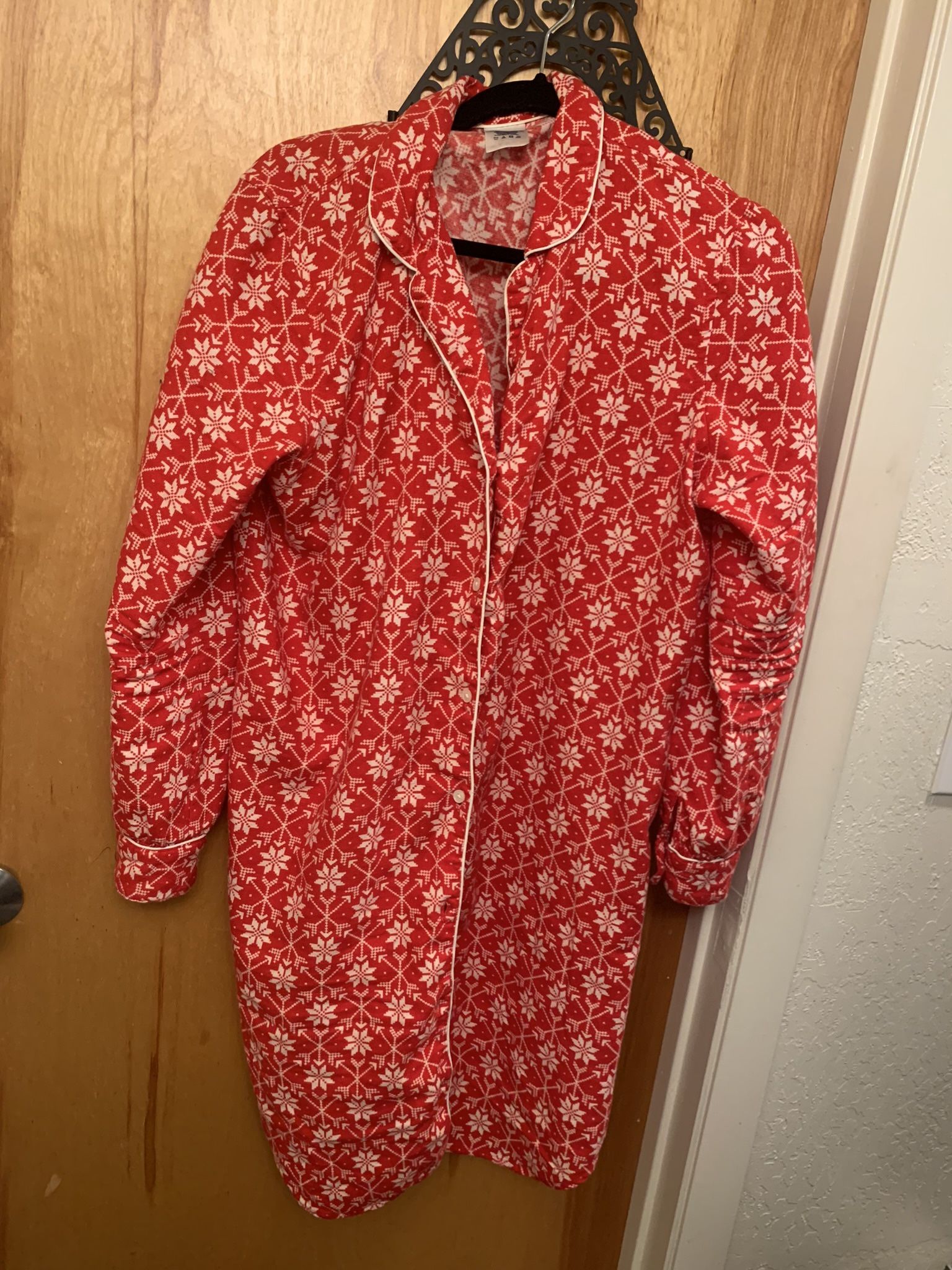 Lands' End Nightgown Pajamas Red/White Nordic Snowflake Cozy Warm Night Shirt— size M