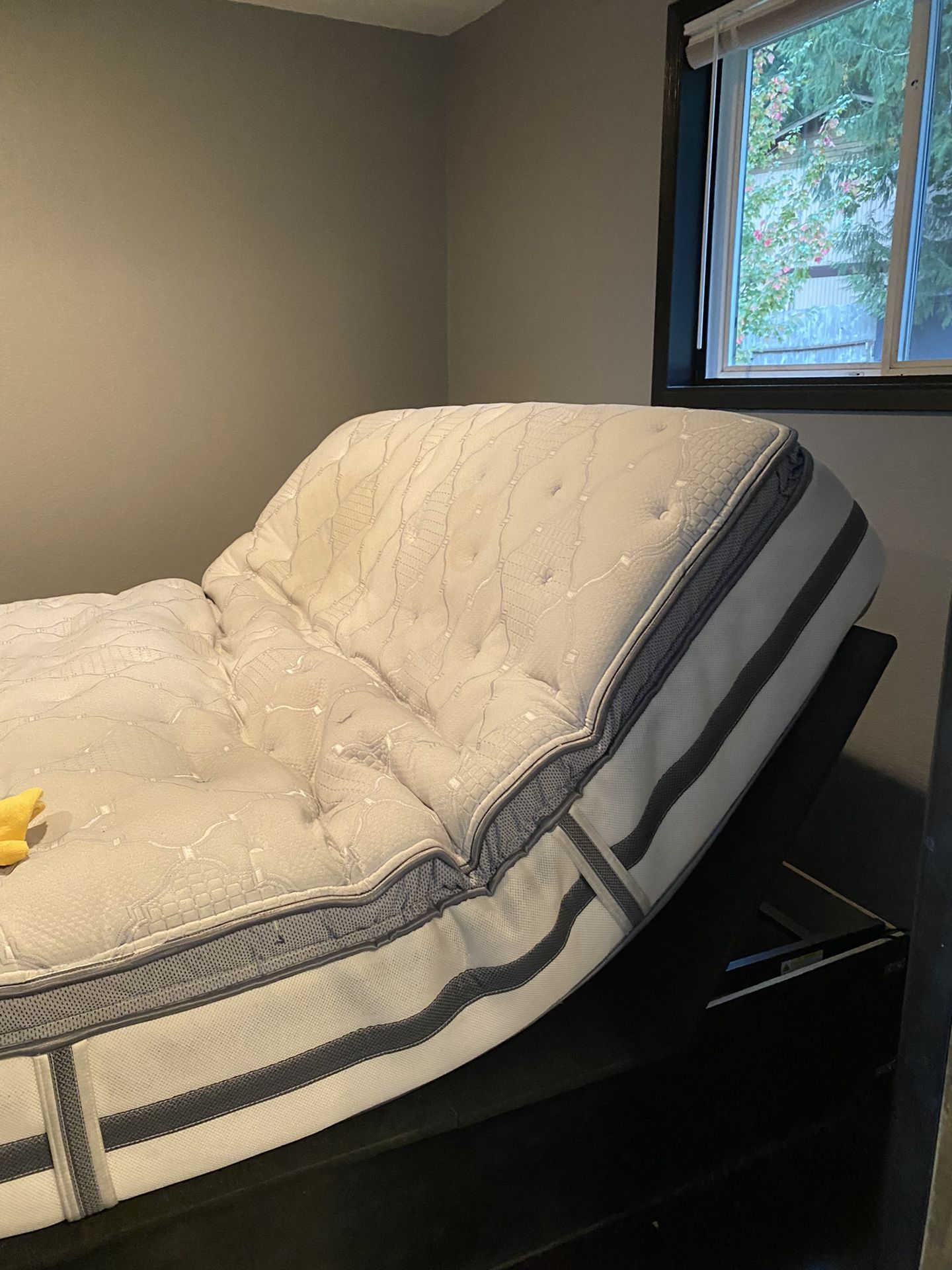 King Mattress With Base