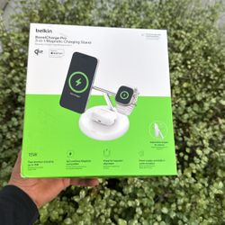 Belkin 3 In 1 iPhone Charger 