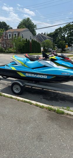 Jet skis
