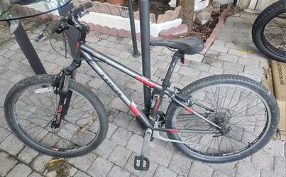 Old Trek Bike - Red