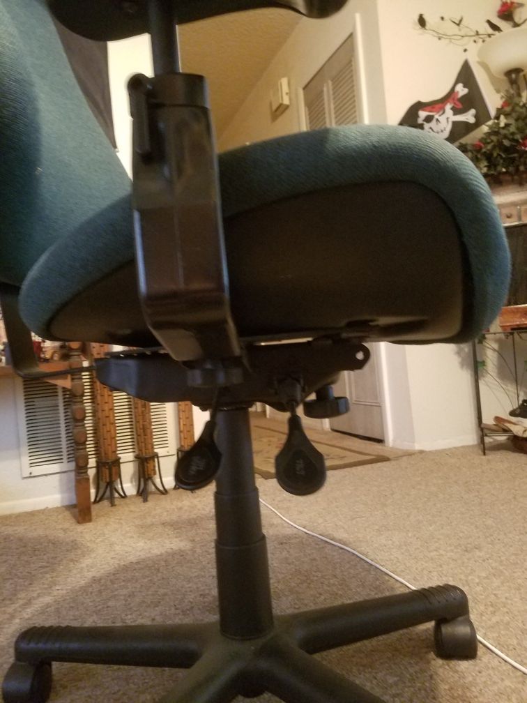 BodyBilt J3504 Big & Tall XL Office Chair