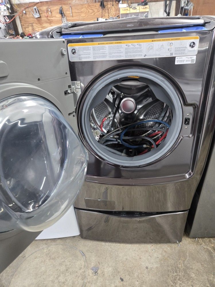 Lg Signature Washer With Pedestal Washer