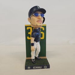 2003 Ichiro Suzuki Seattle Mariners 326 Wall Catch  Nissan Bobblehead I-8375