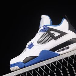 Jordan 4 Motorsports 31