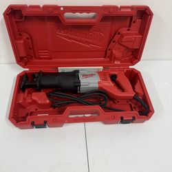 Milwaukee 12 Amp SAWZALL Reciprocating Saw with Case