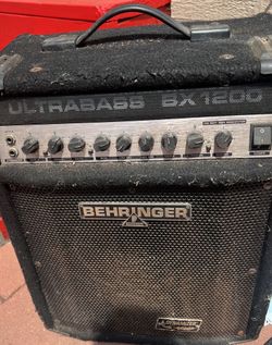 Bass amp