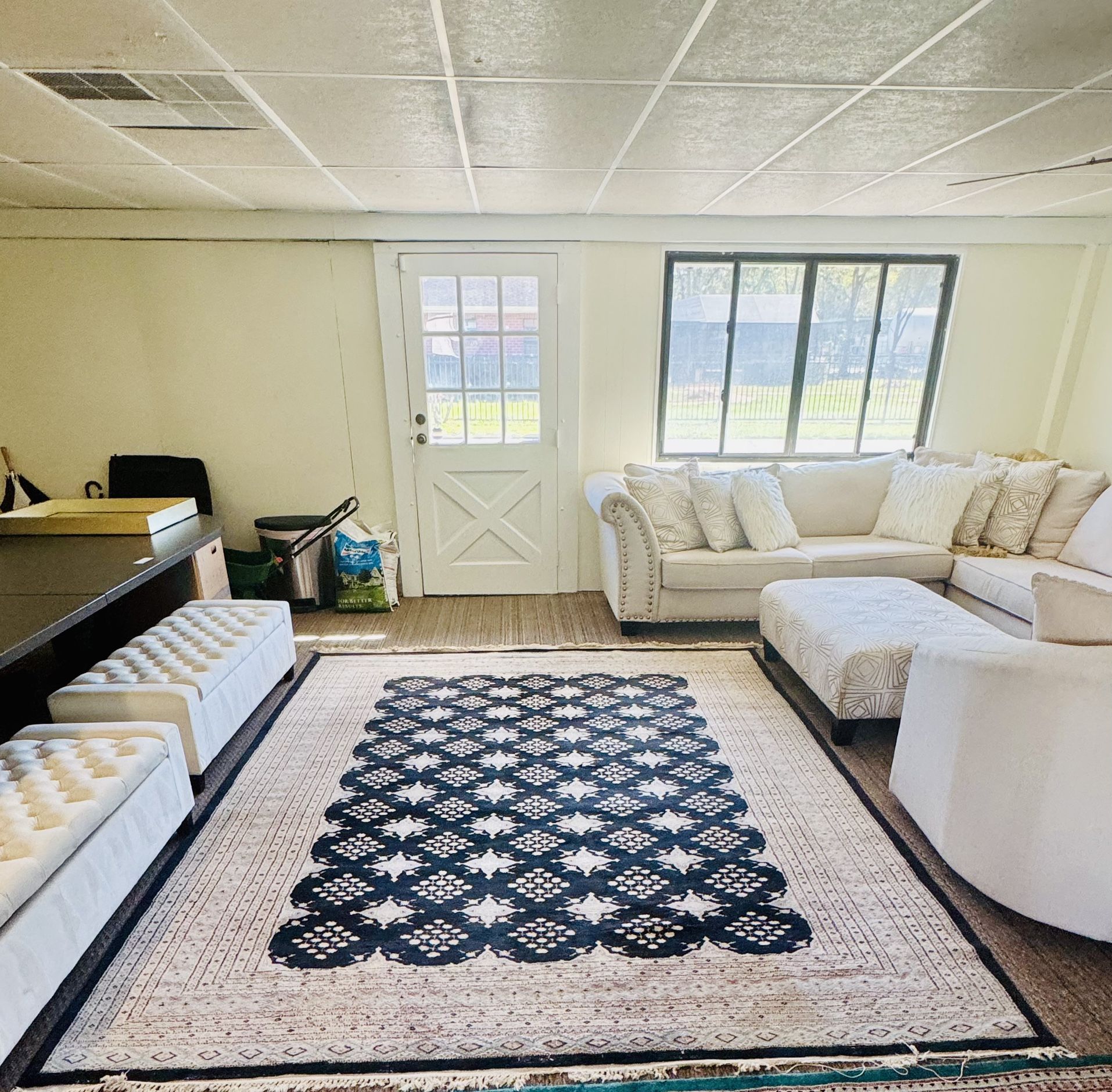 Vintage 8x10 Handwoven Area Rug – Beautiful Pattern & Colors