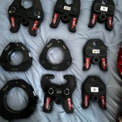 Milwaukee Press Tool