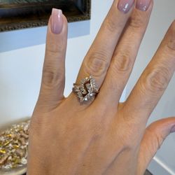 14K Yellow Gold Natural Diamonds Estate Ring 