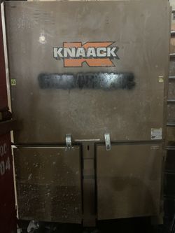 Knaack Field Station 119-01
