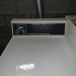 Speed Queen & Whirlpool Commercial Laundry Washer & Dryer for Sale $1000