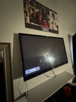 LG Flat Screen TV