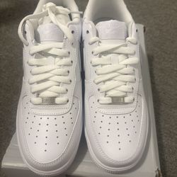 White Air Forces 1 Size 9/9,5 /7,5