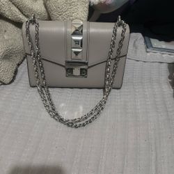 Woman’s Purse( Bolsa De Mujer)