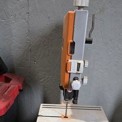 Band Saw With Stand 3.5" Cutting Capacity