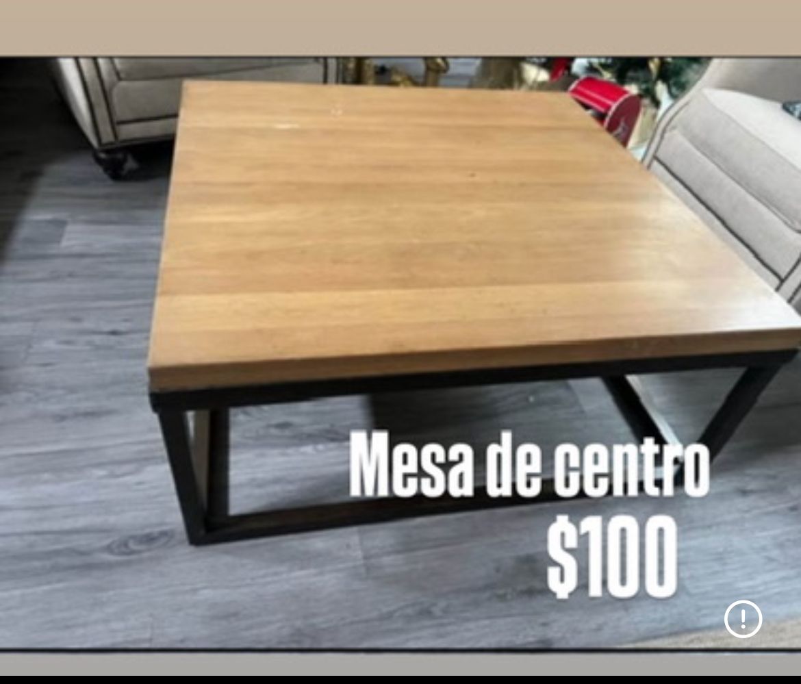 Coffe table iron with wood