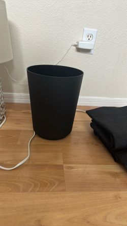 Trash can