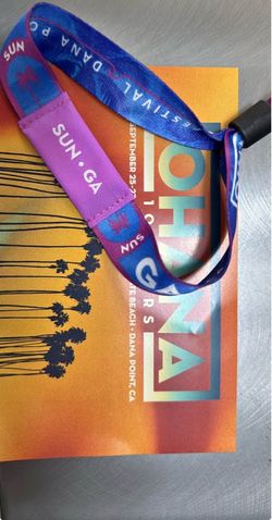 ISO 2 Ohana Tix for this Sunday - Pearl Jam