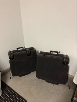 Chevy Tahoe 3rd Row seats -black leather