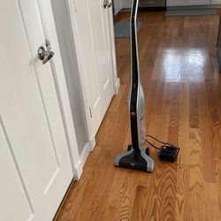 Cordless Vacuum Cleaner